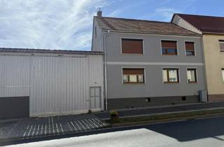 Haus kaufen in Hauptstraße 84, 99887 Hohenkirchen, teilsanierter Vierseitenhof mit großem Grundstück und Gartenidylle