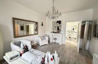 Büro zu mieten in 40667 Meerbusch, Helle Bürofläche mit Altbaucharme für flexible Nutzung In Meerbusch-Büderich