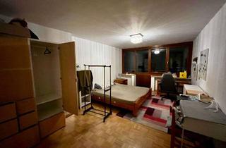 Immobilie mieten in 82131 Gauting, Penthouse-Zimmer mit großer Terrasse & eigenem Bad – Gauting (S-Bahn vor der Tür)