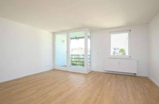 Anlageobjekt in 04155 Leipzig, HIER BLEIBEN KEINE WÜNSCHE OFFEN // Moderne 2-Raum-Wohnung mit Balkon, EBK & PKW-Stellplatz