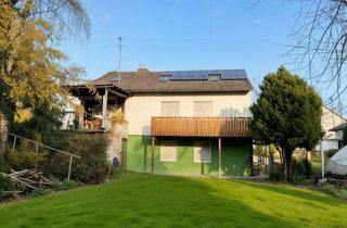 Einfamilienhaus kaufen in 89250 Senden, Einfamilienhaus mit 2 Einliegerwohnungen & großem Garten