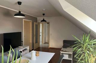 Wohnung kaufen in 01723 Wilsdruff, Top gepflegtes 2-Zimmer-Appartement in Kesselsdorf, Balkon, Tiefgaragenstellplatz, EBK, von privat