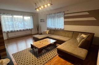 Wohnung kaufen in Industriestraße 12, 86453 Dasing, Großzügige 4-Zimmer-Wohnung mit Gartenanteil, Garage, Stellplätzen & zusätzlicher Lagerfläche