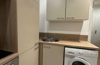 Wohnung mieten in Wilsnacker Strasse 19, 10559 Tiergarten, Schöne 1-Zimmer-Wohnung im Herzen von Moabit.