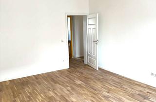 Wohnung mieten in Schwabacherstraße 15, 90762 Fürth, Kernsanierte Altbauwohnung | 2 Zimmer | Einbauküche | Fußgängerzone