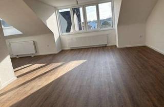 Wohnung mieten in Uedesheimer Str. 45, 41469 Neuss, Neuwertige 2-Zimmer Dachgeschosswohnung in Neuss-Norf