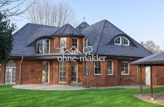 Villa kaufen in 12524 Berlin, Repräsentatives Landhaus mit Charme