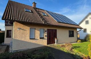 Einfamilienhaus kaufen in 04420 Markranstädt, Einfamilienhaus mit großem Garten und PV-Anlage in Markranstädt!