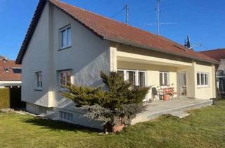 Haus kaufen in 72393 Burladingen, Charmantes EFH in unverbaubarer Lage mit viel Potenzial!