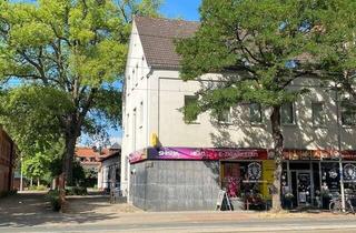 Mehrfamilienhaus kaufen in 30519 Wülfel, Mehrfamilienhaus mit großem Grundstück für Bebauung