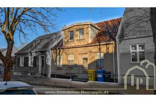 Einfamilienhaus kaufen in 16831 Rheinsberg, Rheinsberger Stadteinfamilienhaus (vermietet) fast am See.