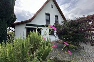 Haus kaufen in An Der Hören 32, 27711 Osterholz-Scharmbeck, Idyllisches Zweifamilienhaus am traumhaften Scharmbecker Bach