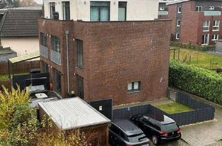 Haus mieten in 22851 Norderstedt, Moderne Doppelhaushälfte mit Garten und Dachterrassen
