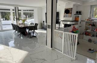 Haus mieten in Mozartstr., 65779 Kelkheim, Geräumiges 4-Zimmer Haus in Kelkheim (Taunus)mit Garage und Sauna in Villenviertel (Musikerviertel)