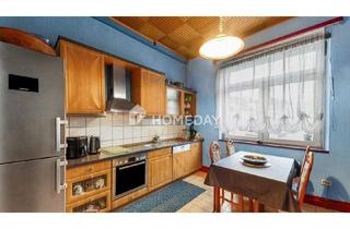 Wohnung kaufen in 51063 Köln, Köln - Wohnen, wo Köln pulsiert - vier Zimmer Altbau direkt an der Deutz Messe