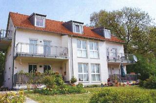 Wohnung kaufen in 93053 Regensburg, Regensburg - Helle 1-Zimmer-DG-Wohnung mit Balkon TG-Stellp. Nähe Uni-Klinik