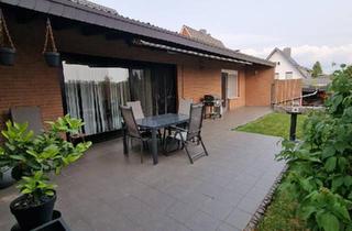 Einfamilienhaus kaufen in 52511 Geilenkirchen, Geilenkirchen - Freistehendes Einfamilienhaus - zwei Wohnungen - nicht vermietet