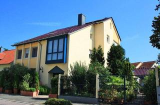 Wohnung kaufen in 76764 Rheinzabern, Rheinzabern - Großzügige 2,5-Zimmer-Wohnung mit Dachgarten & Wintergarten, Garage & Stellplatz