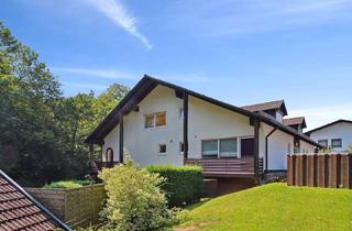 Wohnung kaufen in 94474 Vilshofen, Das Haus im Haus! Zauberhafte Maisonettewohnung - mit 2 Garagen, Garten und Sonnenterrasse!