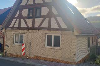 Wohnung kaufen in Unterkätzer Straße, 36452 Kaltennordheim, Sanierungsbedürftiges Wohnhaus mit Anbau sowie Scheune