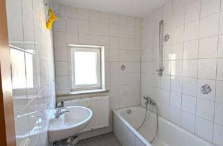 Wohnung kaufen in Weißenhorner Straße, 89346 Bibertal, Attraktive 3-Zimmer-Wohnung mit sonnigem Balkon und Stellplatz