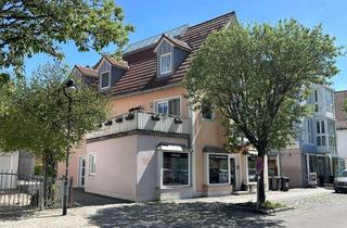 Wohnung kaufen in 85614 Kirchseeon, Investieren mit Komfort: sehr gepflegte 3-Zimmer-Galeriewohnung, zwei Balkone, stabile Miete!