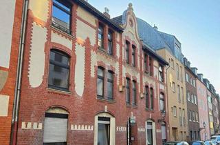 Wohnung kaufen in 40213 Altstadt, BESICHTIGUNG SONNTAG UM 13:00 * EIN PURZELBAUM ZUM RHEIN - schöne Altbauwohnung in ruhiger Altstadtl