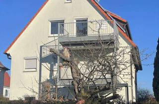 Wohnung kaufen in Deckerstrasse 11, 70825 Korntal-Münchingen, Rarität in Korntal! DG-Wohnung mit Gartenanteil