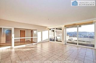 Wohnung kaufen in 58119 Hohenlimburg, IN GEPFLEGTER WOHNANLAGE - KOMFORT 4-ZIMMER-EIGENTUMSWOHNUNG MIT GÄSTE-WC, LOGGIA, GARAGE UND AUFZUG