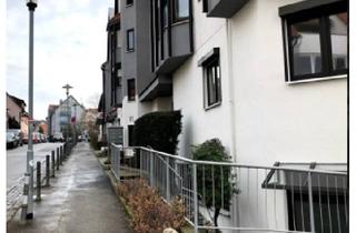 Wohnung mieten in 73732 Esslingen, Helle 3,5-Zimmer-Wohnung mit Balkon, Fußbodenheizung & Garten in Esslingen