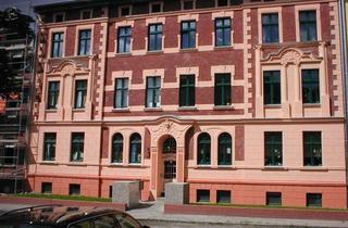 Wohnung mieten in Gartenstr. 10, 17309 Pasewalk, Charmante 2 Zimmer Maisonette Altbau-Hofwohnung in Pasewalk zu vermieten