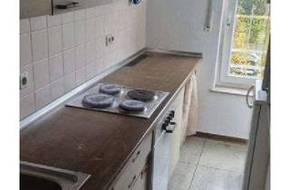 Wohnung mieten in Heinrich-Ritzenhoff-Str., 33014 Bad Driburg, Schöne 2-Zimmer Wohnung mit Balkon! - Renovierungsbedürftig