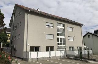 Wohnung mieten in Blankenbergweg, 79112 Tiengen, Großzügige Erdgeschoßwohnung mit zwei Terrassen und gehobener Ausstattung