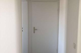 Wohnung mieten in Katternberger Str. 115, 42655 Solingen, Gemütliche 2-Zimmer Dachgeschosswohnung