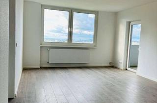Wohnung mieten in Biesterbergweg 37, 32657 Lemgo, *wohnen über den Dächern von Lemgo* renovierte 4-Zimmerwohnung mit Balkon