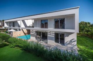 Doppelhaushälfte kaufen in 84453 Mühldorf, Verborgene Eleganz – Moderne Luxus-Doppelhaushälfte als exklusives Hideaway im Herzen von Mühldorf