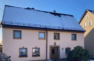 Haus kaufen in 08371 Glauchau, EFH mit viel Platz für die Familie
