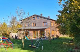 Bauernhaus kaufen in 23818 Neuengörs, Modernes Land-Idyll, 1,2 ha & Einnahmepotenzial: Architekten-(2018) / Bauernhaus (1946) in Einem