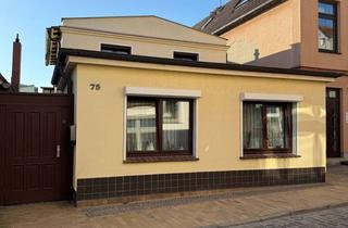 Mehrfamilienhaus kaufen in 18119 Seebad Warnemünde, Einmalige Gelegenheit: Mehrfamilienhaus in Warnemünde, 200m zum Strand + Provisionsfrei zu verkaufen