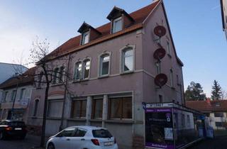 Mehrfamilienhaus kaufen in 69168 Wiesloch, Mehrfamilienhaus in der Stadtmitte mit Potential