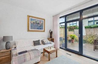 Doppelhaushälfte kaufen in 40668 Meerbusch, Doppelhaushälfte mit 5 Zimmern in begehrter Lage von Meerbusch Lank