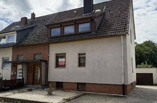 Doppelhaushälfte kaufen in 31246 Groß Lafferde, Zweifamilien-Doppelhaushälfte mit Nebengebäude und Garage in Münstedt
