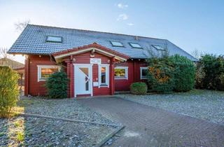 Einfamilienhaus kaufen in 23898 Sandesneben, Großes Einfamilienhaus im Schwedenstil mit schönem Garten in 23898 Sandesneben