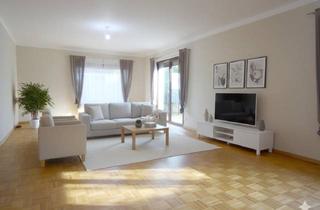 Einfamilienhaus kaufen in Bogenstraße 54, 90537 Feucht, Freistehendes Einfamilienhaus in Feucht – gepflegt, modernisiert und mit Garten