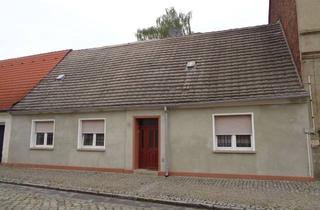 Haus kaufen in 06862 Roßlau, Kleiner Preis, großes Grundstück!!!