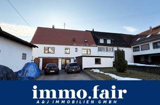 Haus kaufen in Uracherstr. 11, 72582 Grabenstetten, ✨ Traumhaft saniertes Zweifamilienhaus – Perfekt für Familien ‍‍‍