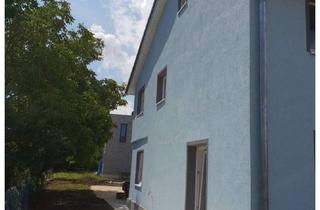 Anlageobjekt in 89331 Burgau, Katip | Renditestarkes - Doppelhaushälfte gut vermietet! 4,8 % Rendite