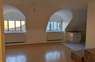 Wohnung kaufen in 67677 Enkenbach-Alsenborn, Viel Platz für die Familie: Große Maisonette mit neuer Heizung & E-Ladesäule