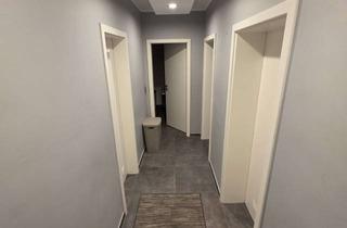 Wohnung kaufen in Haus-Berge-Straße 15, 45143 Altendorf, Helle 2-Zimmer-WG in Essen Ideal für Eigennutzung oder Kapitalanlage