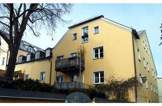 Wohnung kaufen in 93047 Innenstadt, 2-Zimmer-Eigentumswohnung in Regensburg-Altstadt – Dachterrasse, Wellnessbad & Donaunähe